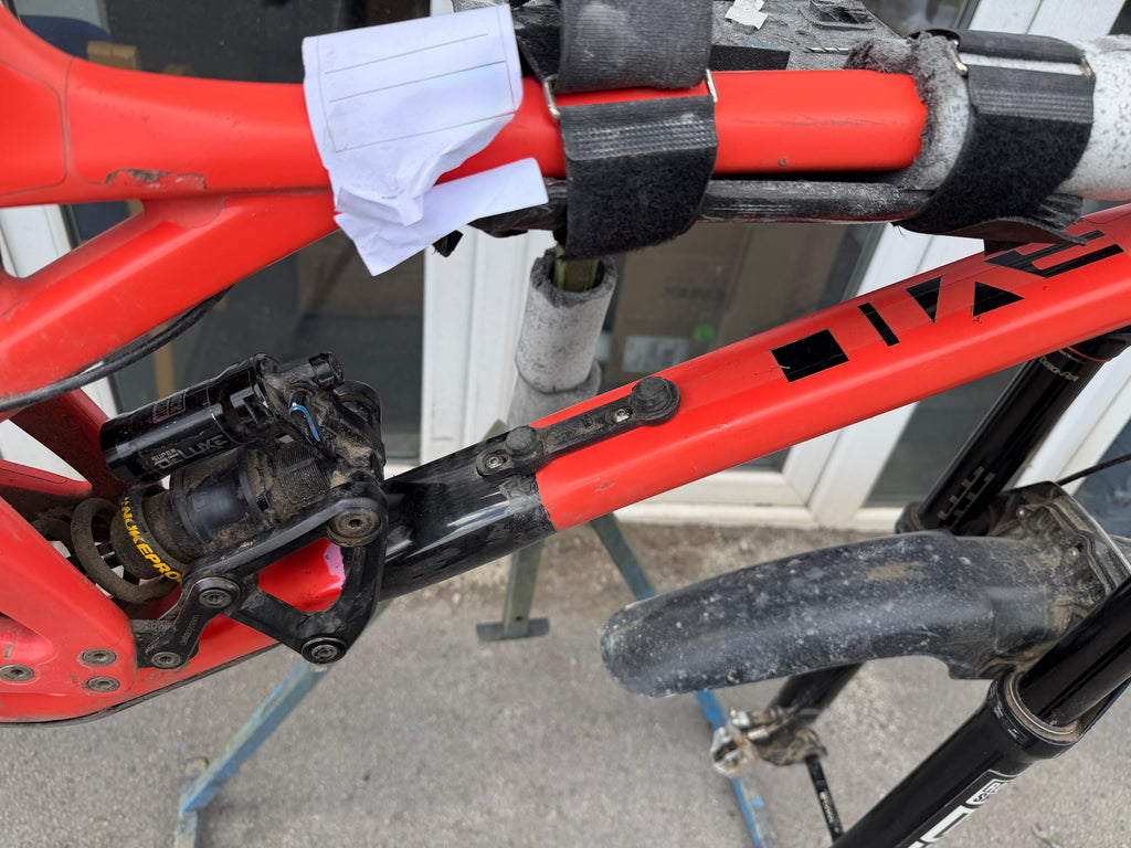 Bottom tube repair